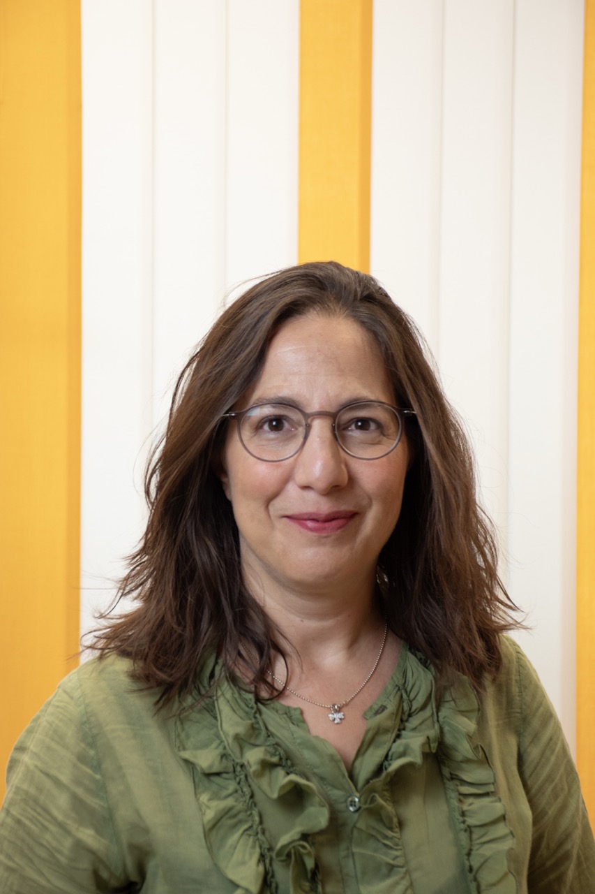 Dr. med. Ioanna Katsares